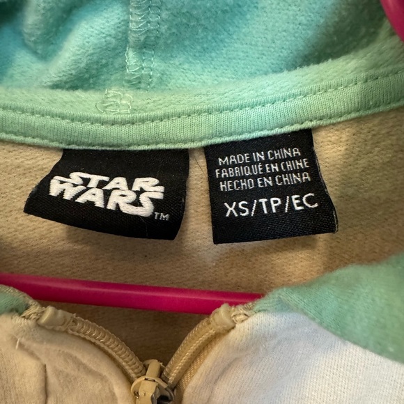 Star Wars baby Yoda Kids Boys Hoodie sz xs 4/5 - Picture 3 of 6
